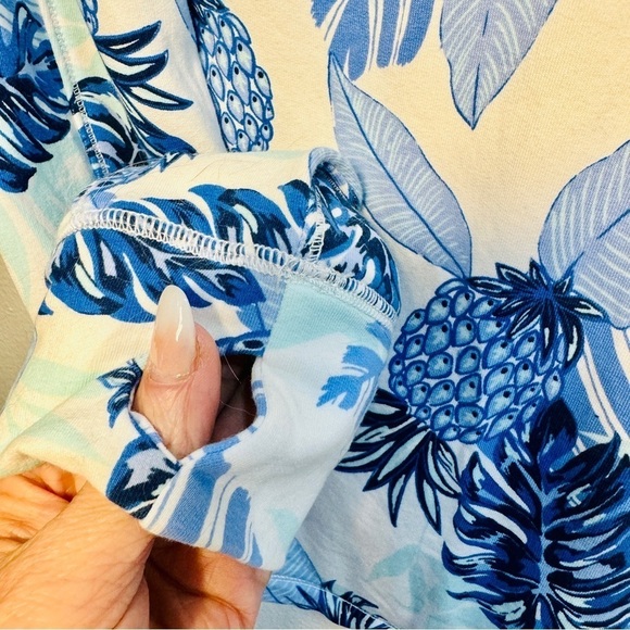 Tommy Bahama Women's Tropical Blue Floral Print Half zip Pullover - Size: Large - Picture 5 of 9